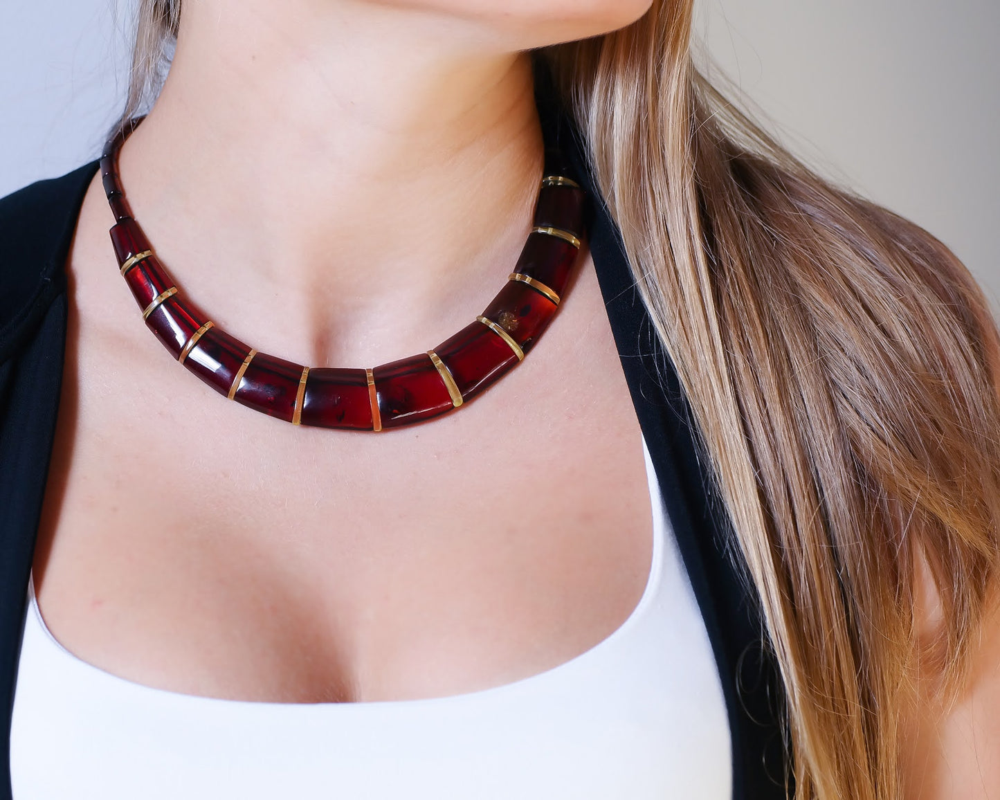 Cherry Baltic Amber Collier