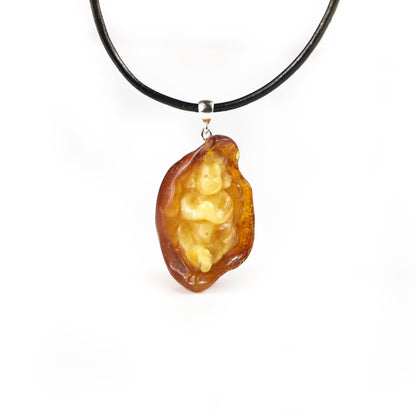 Amber Pendant Angel