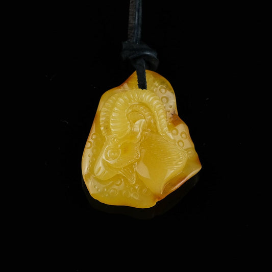 Amber Pendant Capricorn